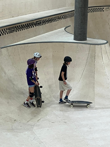 Surf Skate Kurs - Free Style Academy Laax