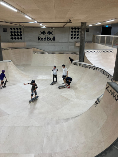 Surf Skate Kurs - Free Style Academy Laax
