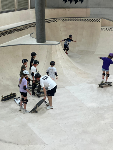 Surf Skate Kurs - Free Style Academy Laax