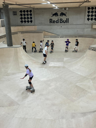 Surf Skate Kurs - Free Style Academy Laax